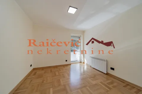 Prodaja, četvorosoban stan, 123m², Voždovac Sve Podlokacije, Beograd - image 15