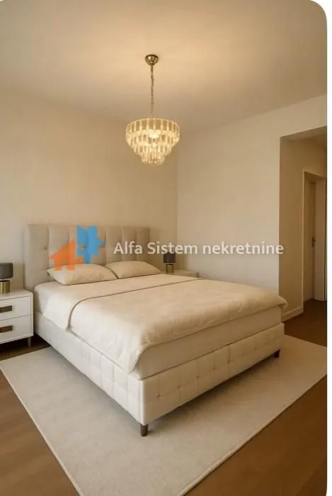 Rent, three bedroom apartment, 120m², Savski Venac, Beograd