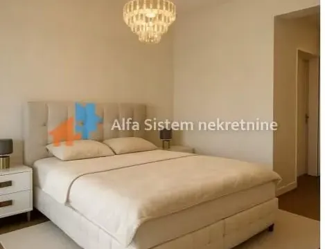 Izdavanje, trosoban stan, 120m², Savski Venac, Beograd - image 10