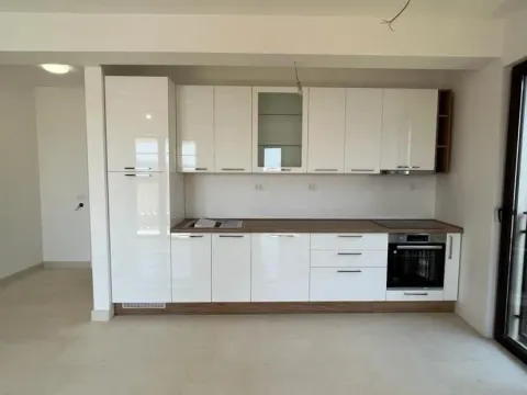 Sale, one bedroom apartment, 46m², Tivat, Crna Gora - image 3