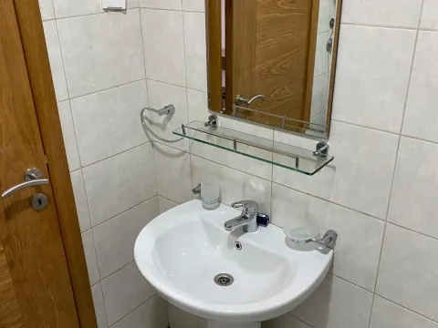 Rent, studio apartment, 29m², Stari Aerodrom, Podgorica - image 4