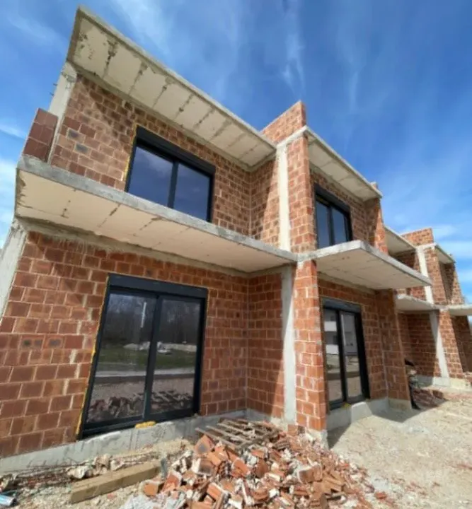 Prodaja, kuća, 170m², Donji Štoj, Ulcinj