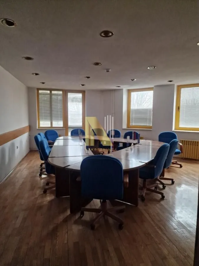 Rent, office space, 2158m², Klisa, Novi Sad Sve Podlokacije