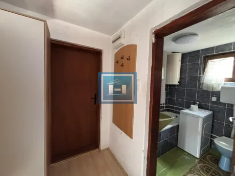 Prodaja, kuća, 180m², Smederevska Palanka, Srbija - image 6