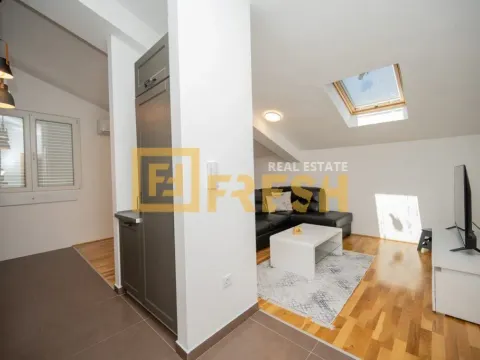 Rent, one bedroom apartment, 47m², Stari Aerodrom, Podgorica - image 8