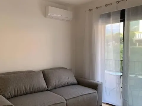 Sale, studio apartment, 27m², Bečići, Budva - image 3