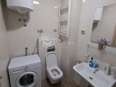 Rent, one bedroom apartment, 45m², City Kvart, Podgorica - image 8