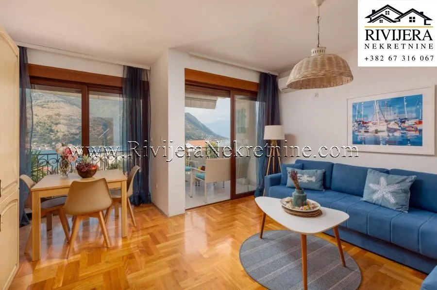 Sale, one bedroom apartment, 50m², Dobrota, Kotor