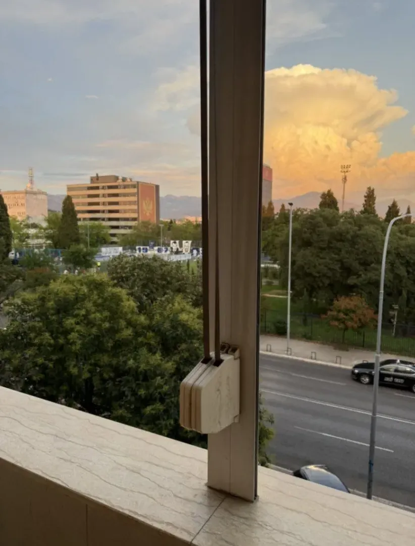 Izdavanje, jednosoban stan, 42m², Centar, Podgorica