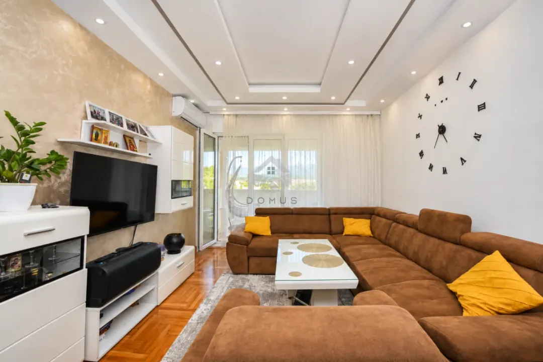 Prodaja, dvosoban stan, 83m², Zabjelo, Podgorica