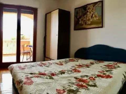 Sale, one bedroom apartment, 54m², Petrovac, Budva - image 9