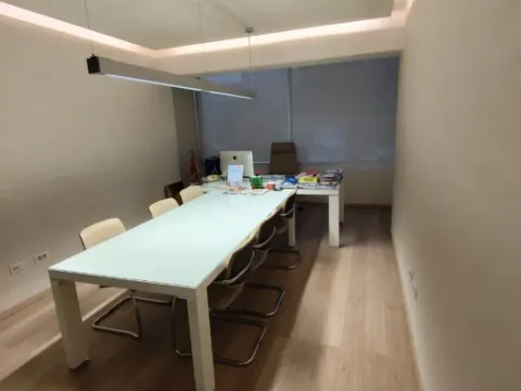 Prodaja, poslovni prostor, 50m², Centar, Podgorica - image 9