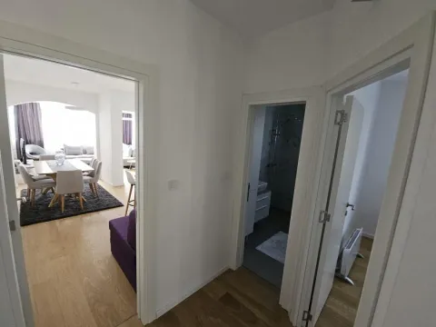 Rent, one bedroom apartment, 56m², Kalimanj, Tivat - image 20