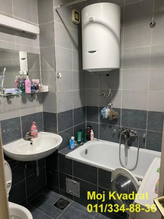 Prodaja, dvosoban stan, 49m², Novi Beograd Blok 61, Novi Beograd Sve Podlokacije