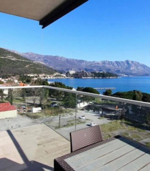 Prodaja, dvosoban stan, 85m², Centar, Budva