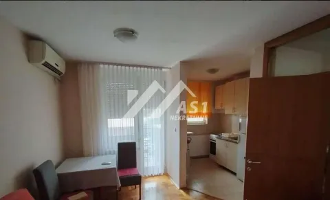 Rent, one bedroom apartment, 37m², Detelinara, Novi Sad Sve Podlokacije - image 3