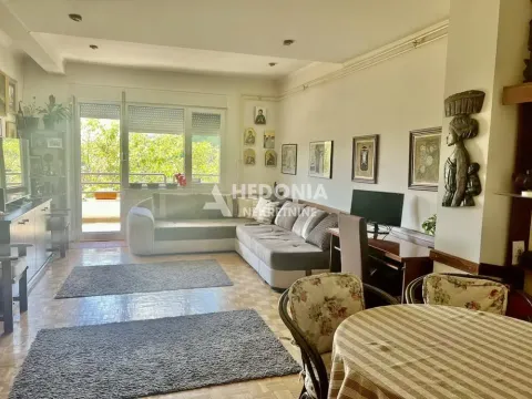 Sale, three bedroom apartment, 115m², Kanarevo Brdo, Beograd