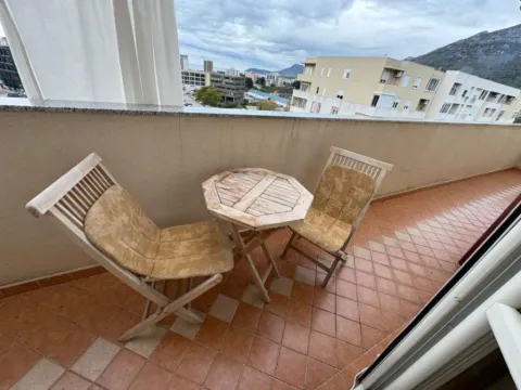 Izdavanje, dvosoban stan, 96m², Makedonsko naselje, Bar - image 3