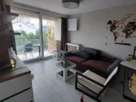 Izdavanje, trosoban stan, 70m², Vračar Hram, Vračar Sve Podlokacije - image 3