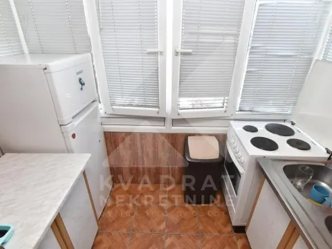 Izdavanje, dvosoban stan, 55m², Preko Morače, Podgorica - image 4