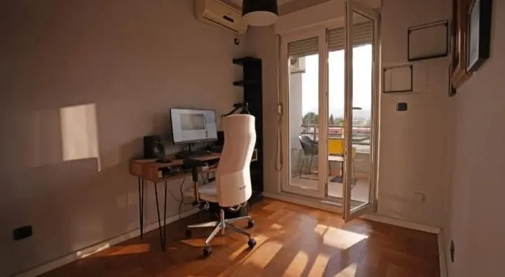 Prodaja, jednosoban stan, 32m2, Stari Aerodrom, Podgorica