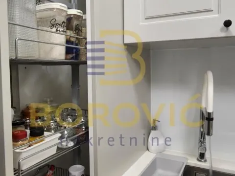 Rent, two bedroom apartment, 55m², Bežanija, Beograd - image 17