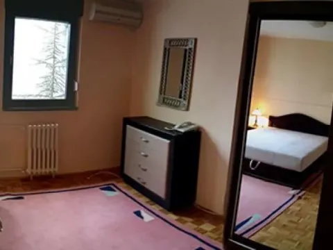 Izdavanje, četvorosoban stan, 117m², Kalenić Pijaca, Vračar Sve Podlokacije - image 16