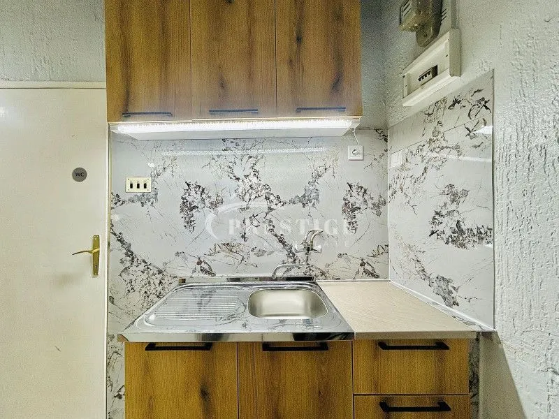 Prodaja, garsonjera, 15m², Centar, Podgorica