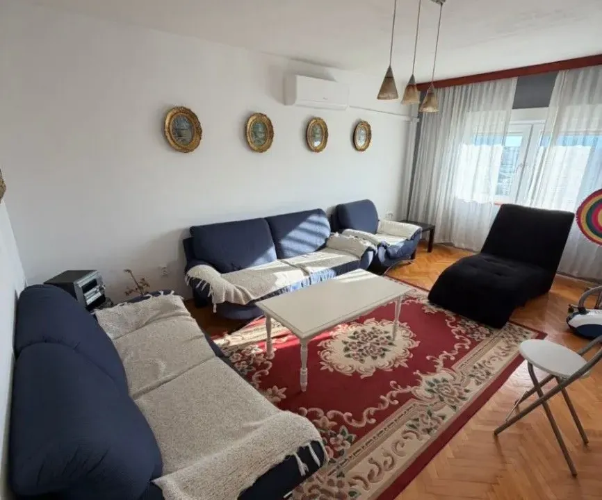 Izdavanje, dvosoban stan, 75m², Zabjelo, Podgorica