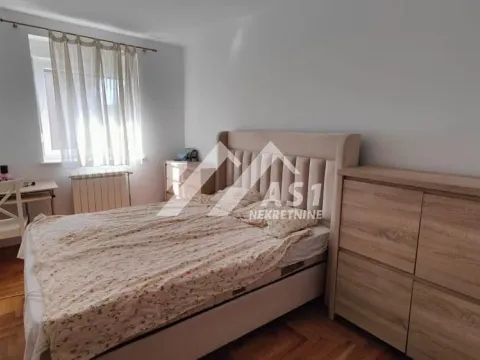 Izdavanje, trosoban stan, 54m², Adamovićevo Naselje, Novi Sad Sve Podlokacije - image 2