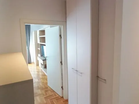 Izdavanje, dvosoban stan, 41m², Crveni Krst, Beograd - image 9