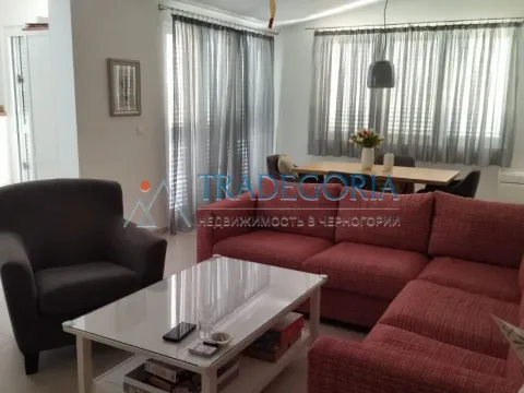 Prodaja, kuća, 199m², Bar, Crna Gora - image 10