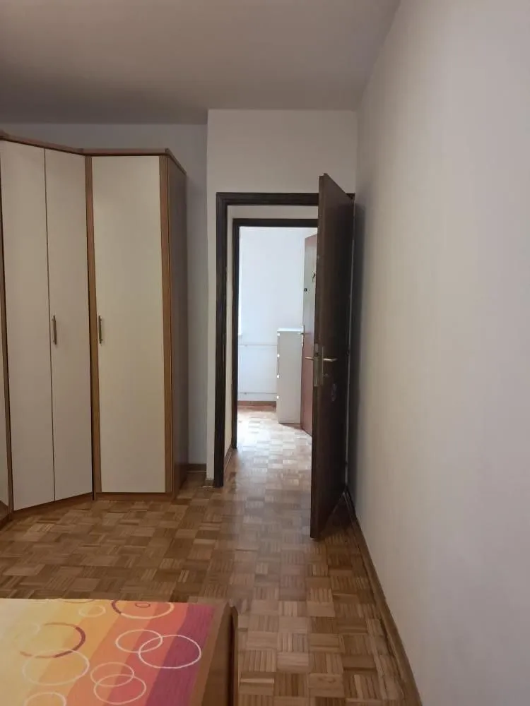 Izdavanje, trosoban stan, 84m², Bezanijska Kosa 2, Bežanijska Kosa Sve Podlokacije