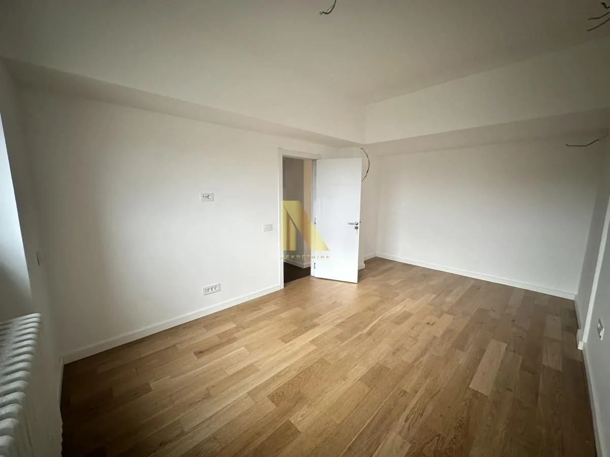 Prodaja, četvorosoban stan, 144m², Liman 4, Novi Sad Sve Podlokacije