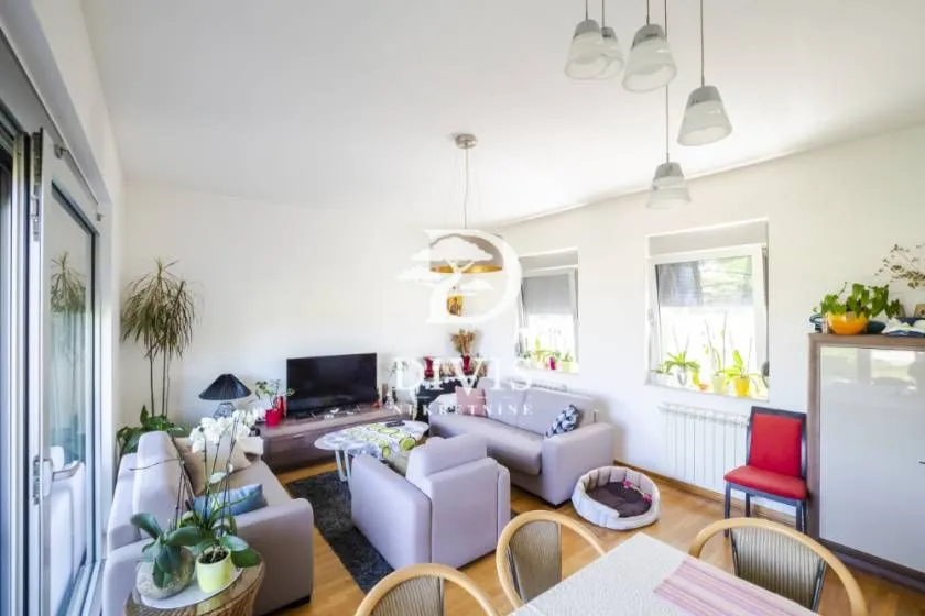 Sale, three bedroom apartment, 75m², Banovo Brdo, Beograd