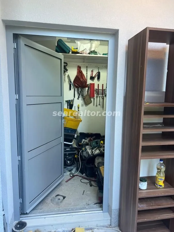 Prodaja, dvosoban stan, 80m², Radovići, Tivat