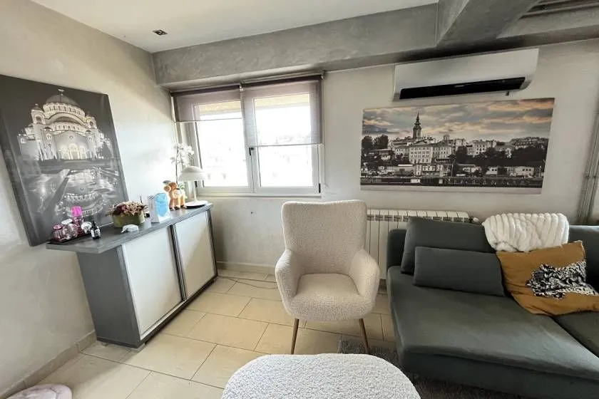 Izdavanje, stan, 85m², Palilula Sve Podlokacije, Beograd