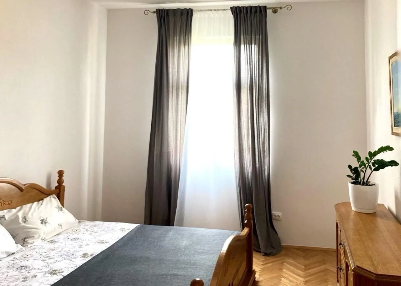 Prodaja, kuća, 250m², Radovići, Tivat