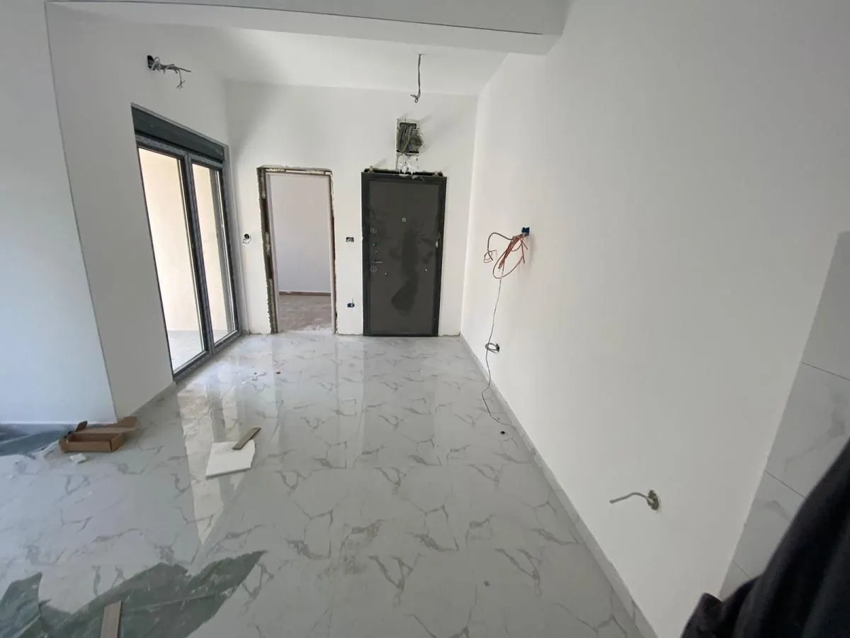 Prodaja, dvosoban stan, 50m², Đenovići, Herceg Novi