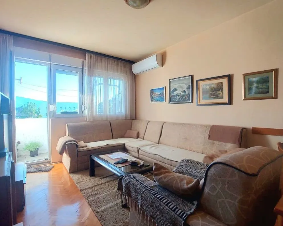 Prodaja, dvosoban stan, 67m², Centar, Nikšić
