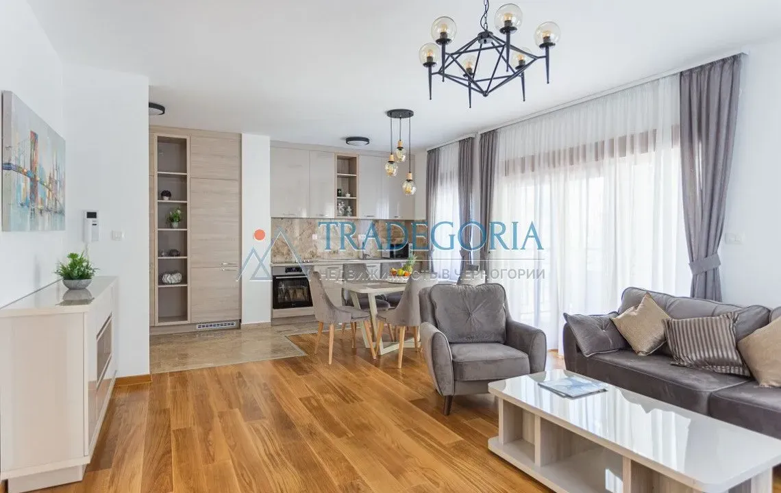 Prodaja, jednosoban stan, 74m², Pržno, Budva