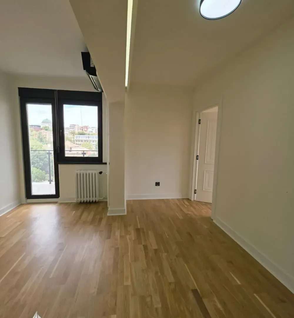 Prodaja, trosoban stan, 75m², Vračar Hram, Vračar Sve Podlokacije