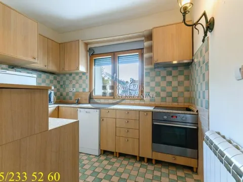 Sale, three bedroom apartment, 78m², Stari Grad, Beograd - image 9