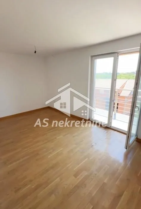 Prodaja, trosoban stan, 128m², Jajinci, Voždovac Sve Podlokacije