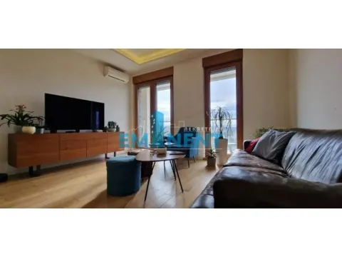 Stan in Novi Beograd Blok 67