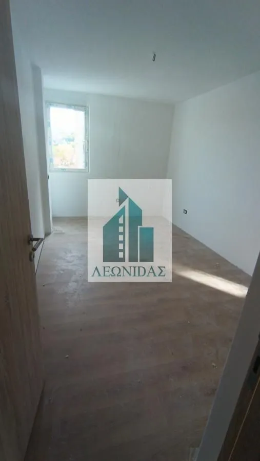 Prodaja, četvorosoban stan, 90m², Medijana, Niš
