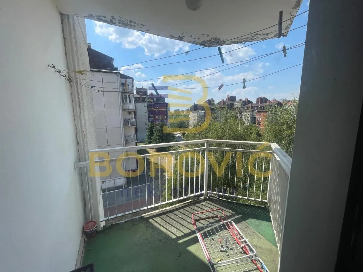 Izdavanje, trosoban stan, 86m², Bezanijska Kosa 1, Bežanijska Kosa Sve Podlokacije