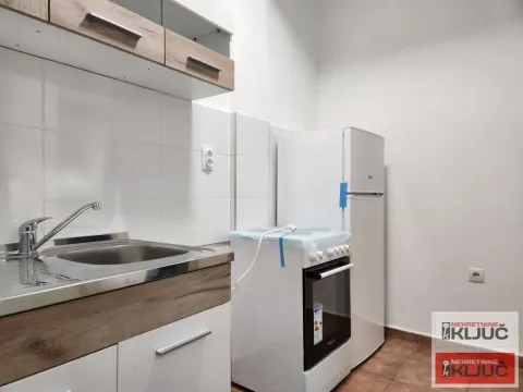 Rent, one bedroom apartment, 48m², Bulevar Oslobodjenja, Novi Sad Sve Podlokacije - image 3