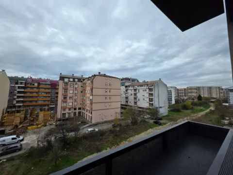 Izdavanje, dvosoban stan, 63m², Preko Morače, Podgorica - image 4