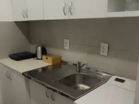 Izdavanje, garsonjera, 30m², Sveti Stefan, Budva - image 16